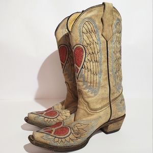 Corral wing and heart cowboy boots